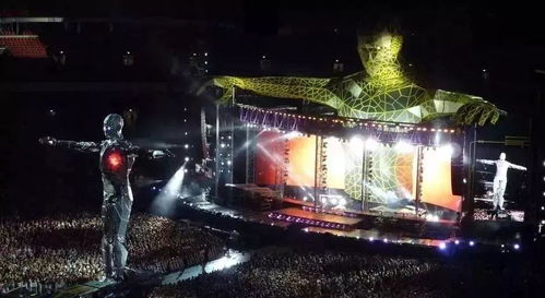 英國舞臺設計界鬼才Es Devlin 從Aplus藝術教育看其服裝節的跨界魔力